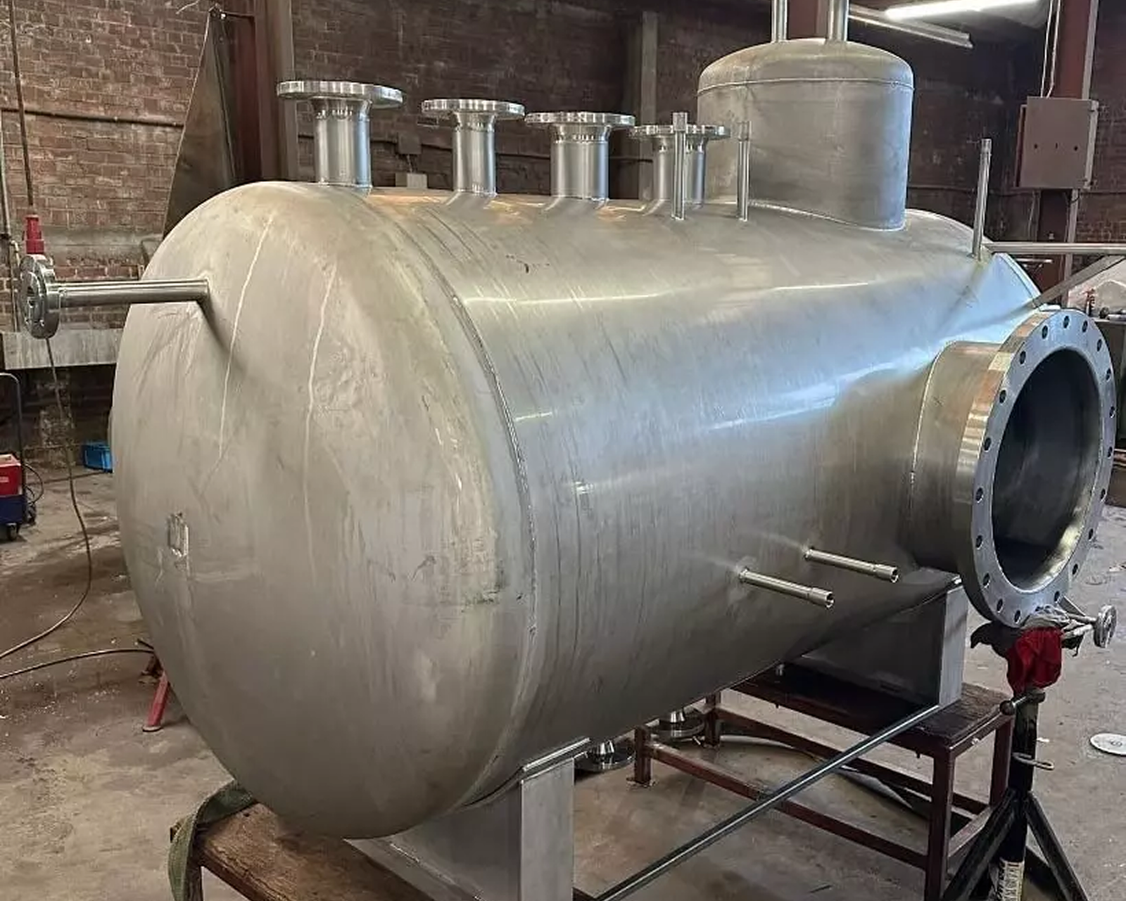 Inox Ontgasser (1800 Liter) & Machinebouw